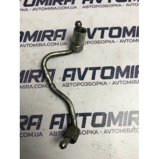 Трубка паливна №1 Toyota Avensis T25 2.2 D-4D 2003-2008 237010R010